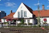 Noleggio Auto Stazione ferroviaria di Sundsvall, Sundsvall Da USD 37/Giorno - Svezia