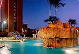 Location Voiture Wyndham Lake Resort, Lake Buena Vista de USD 0.68/jour - États-Unis Floride