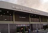 Autoverhuur Arturo Michelana International Luchthaven (VLN), Valencia Van USD 44.27/dag - Venezuela Autoverhuur Arturo Michelana International Luchthaven (VLN), Valencia Van USD 44.27/dag - Venezuela