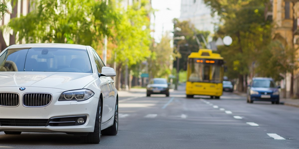 FIFA World Cup 2026: Rental Car vs Public Transportation — Which Is Better?