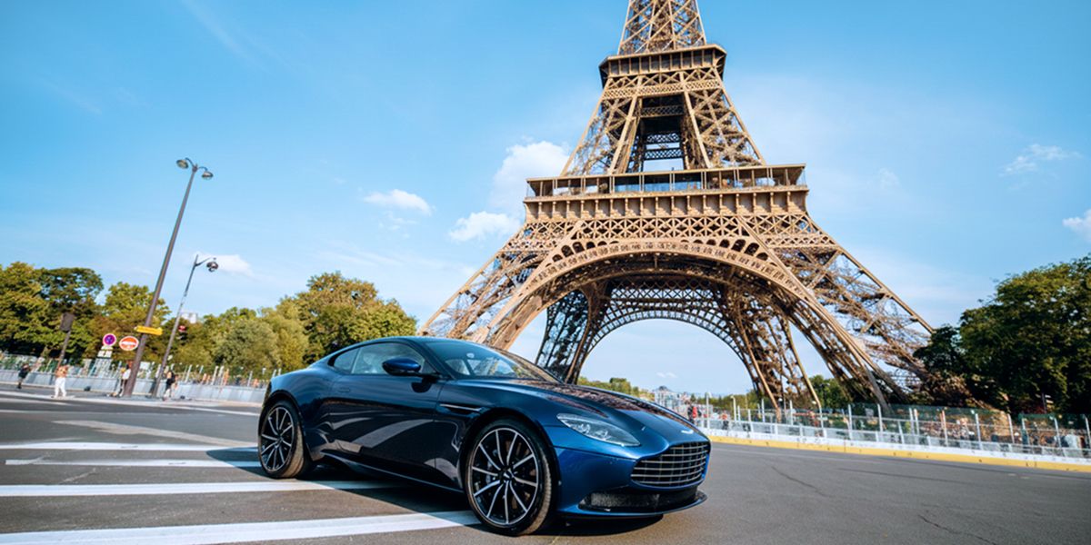Self drive luxury car rental in Paris: Take the wheel of premium cars