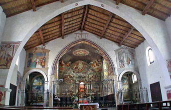 贝加莫上城San Michele al Pozzo Bianco教堂