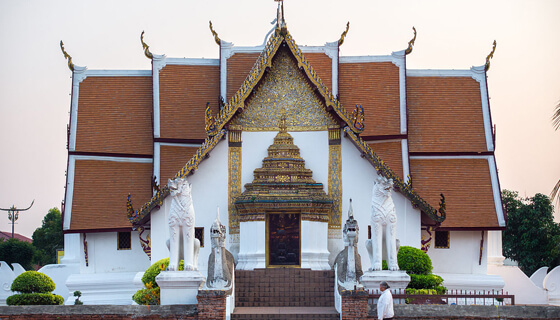 >Wat Phumin
